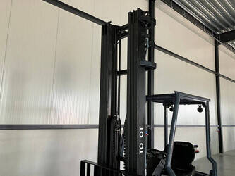 2020-toyota-8fbe16t-1397445-44473220