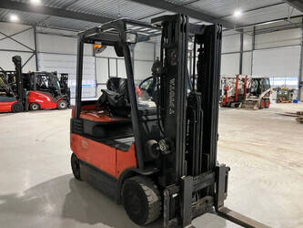 2011-toyota-7fbmf20-1397448-44473260