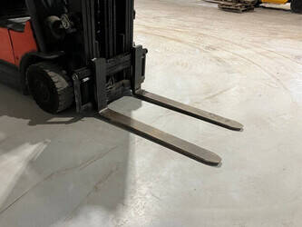 2011-toyota-7fbmf20-1397448-44473261