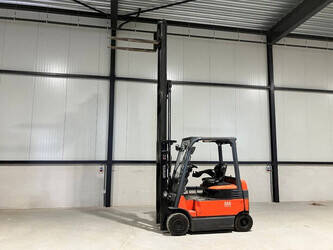 2011-toyota-7fbmf20-1397448-44473267