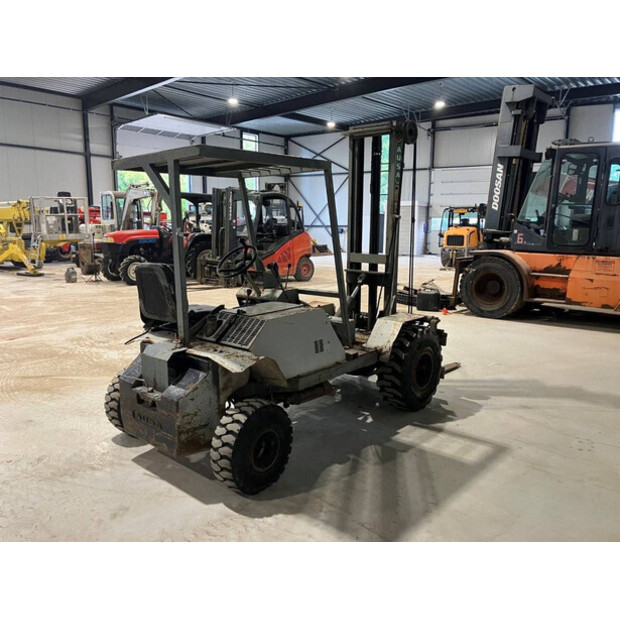 2000 Ausa CE-11-44473301