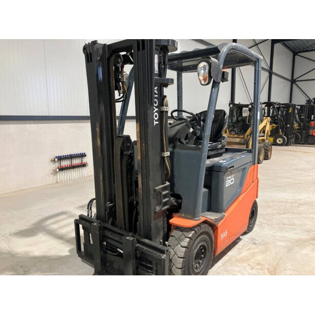 2013 Toyota 8FBMKT20-44473334