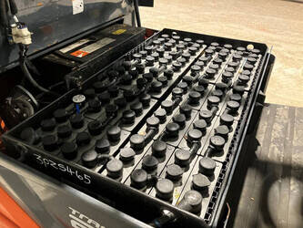 2013-toyota-8fbmkt20-1397453-44473338