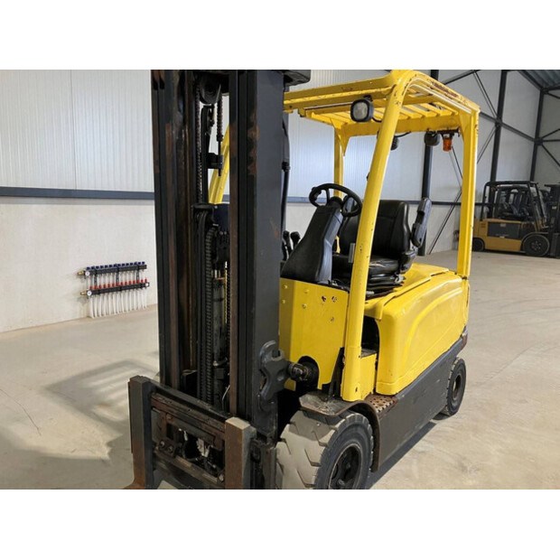 2017 Hyster J2.5XN-44473368
