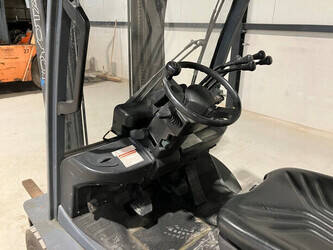 2008-toyota-02-8fg25-1397457-44473398