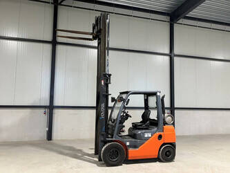 2008-toyota-02-8fg25-1397457-44473403