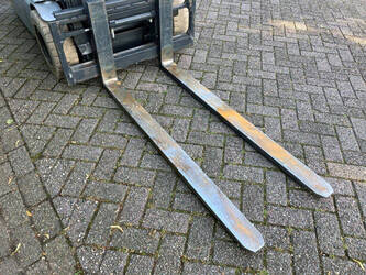 2019-still-rx50-16-1397468-44473552