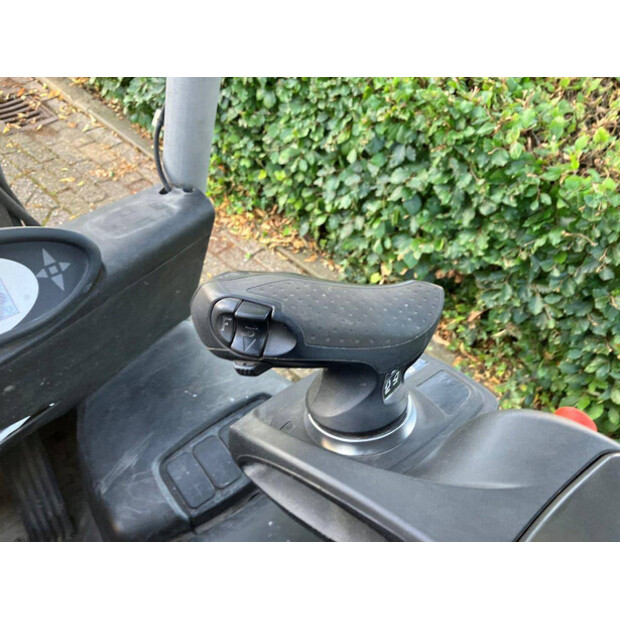 2019 Still RX50-16-44473557