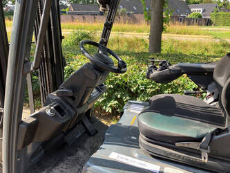 2016-toyota-8fbr20t-1397470-44473587