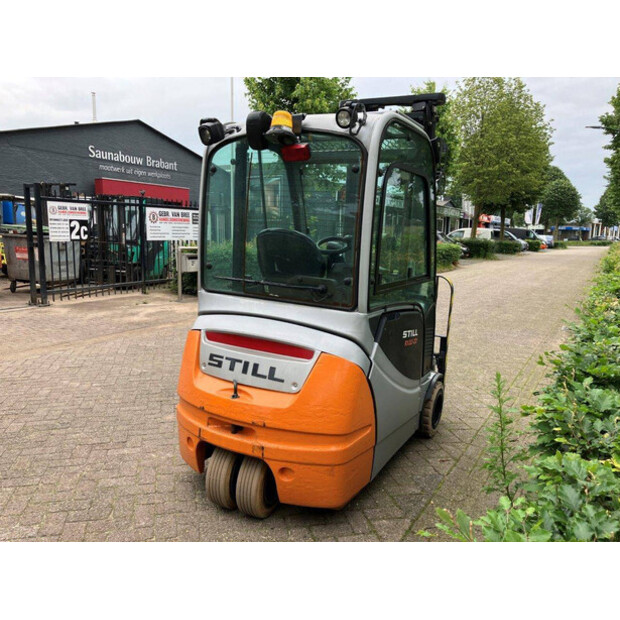 2017 Still R20-20-44473597