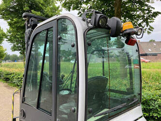 2017-still-r20-20-1397471-44473606