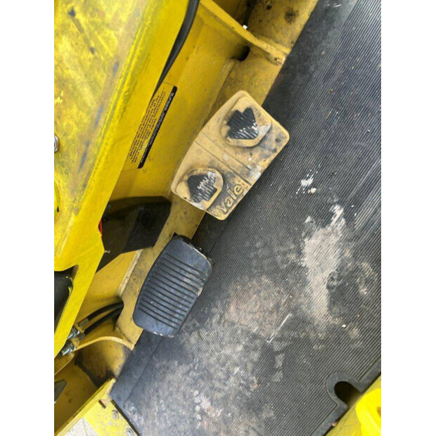 2011 Yale ERP15-44473626