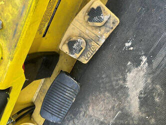 2011-yale-erp15-1397472-44473626