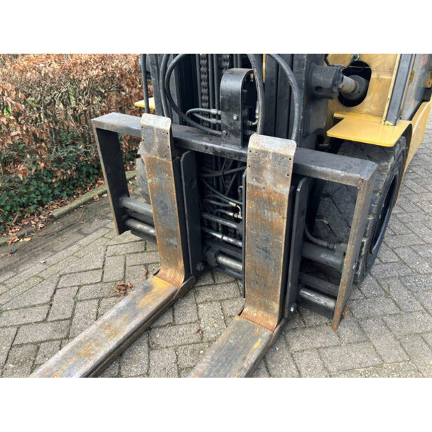 2009 كاتربيلر EP30K-44473636