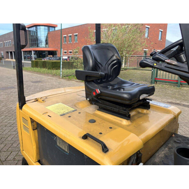 2009 كاتربيلر EP30K-44473645