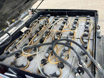 2017-toyota-8fbe20t-1397474-44473670