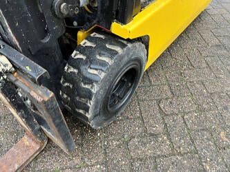 2004-yale-erp20atf-1397475-44473682