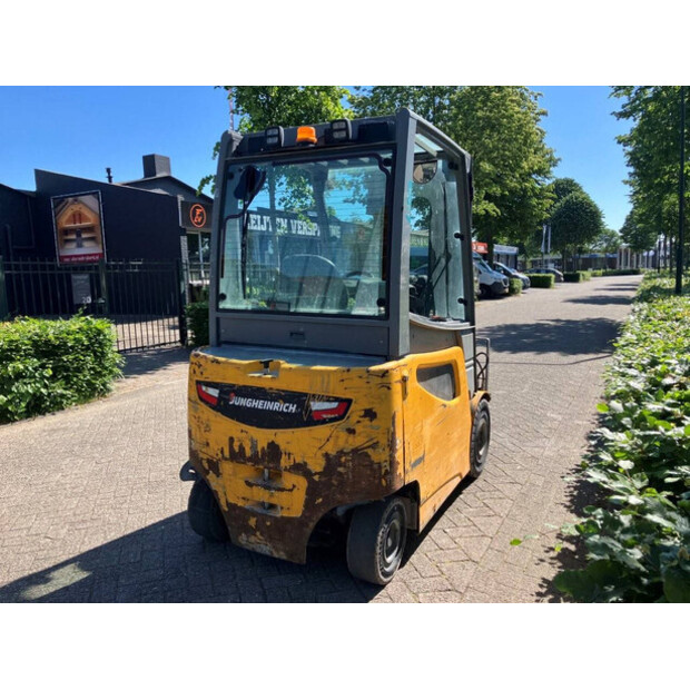 2016 Jungheinrich EFG 425K-44473730