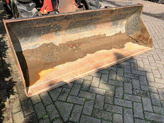 2014-manitou-mlt625-75-1397480-44473760