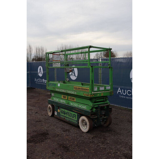 1998 SkyJack SJ 3220-44473817