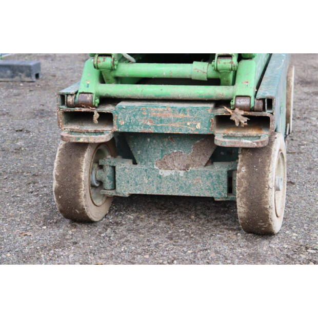 1998 SkyJack SJ 3220-44473824