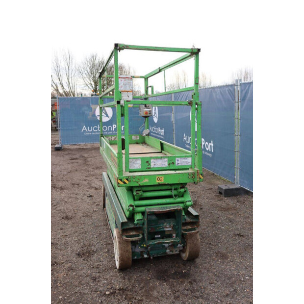 1998 SkyJack SJ 3220-44473830