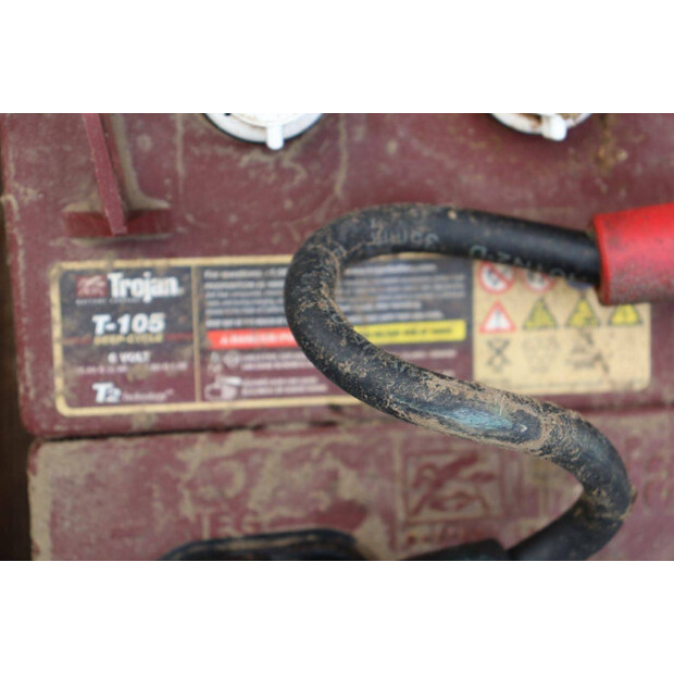 1998 SkyJack SJ 3220-44473835