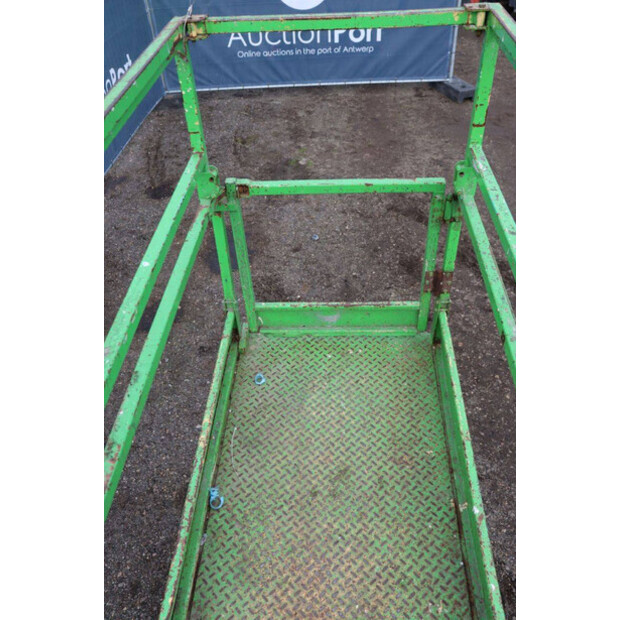 1998 SkyJack SJ 3220-44473839