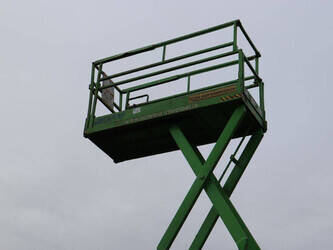 1998-skyjack-sj-3220-44473846