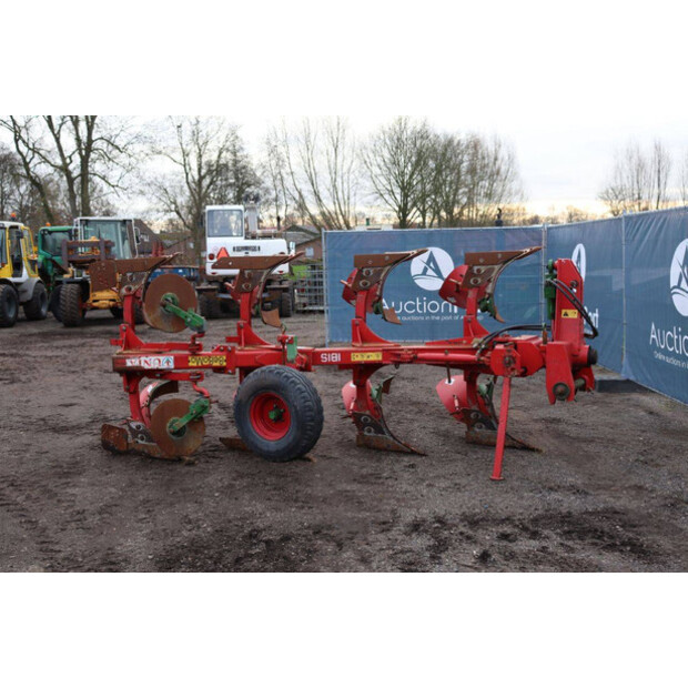 يونيا IBIS-44473897