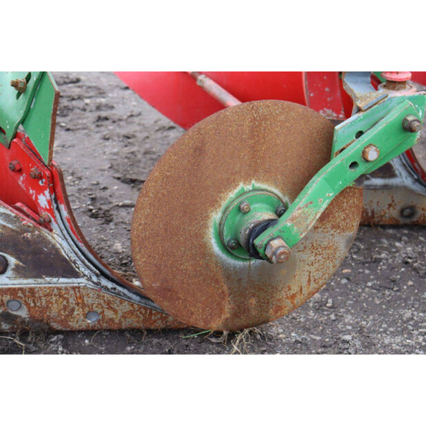 يونيا IBIS-44473914