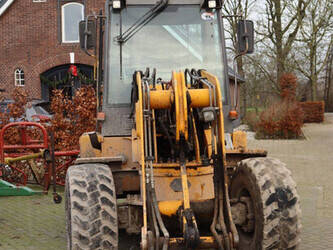 2005-ahlmann-az85t-44473922