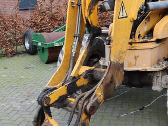 2005-ahlmann-az85t-44473927