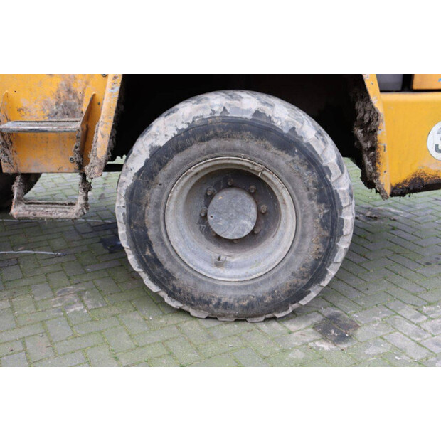 2005 Ahlmann AZ85t-44473931