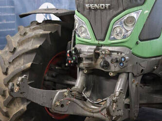 2013-fendt-513-vario-44473963