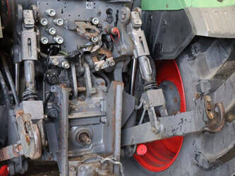 2013-fendt-513-vario-44473975