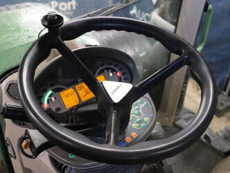 2013-fendt-513-vario-44473990