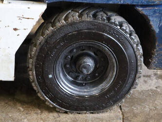 komatsu-fd30-11-44474056