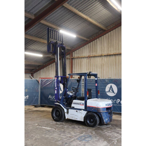 Komatsu FD30-11-44474078