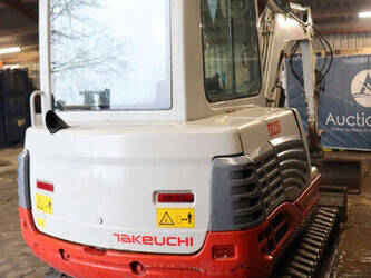 2011-takeuchi-tb235-1397491-44474085