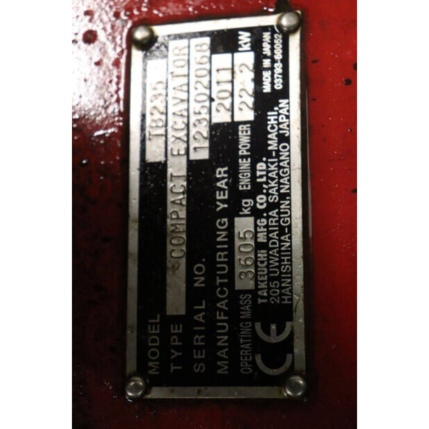 2011 تاكوتشي TB235-44474099