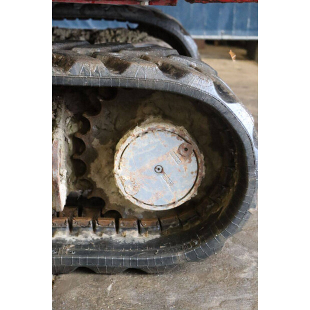 2011 تاكوتشي TB235-44474103