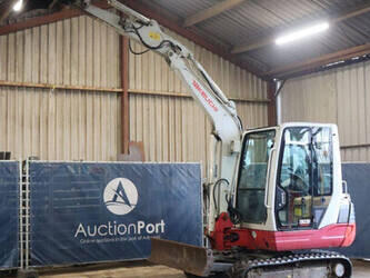 2011-takeuchi-tb235-1397491-44474118