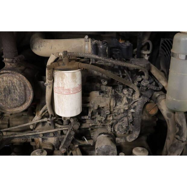 2011 تاكوتشي TB235-44474124