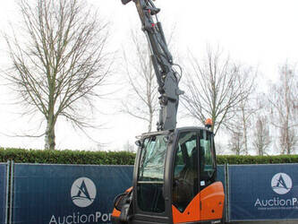 mecalac-6mcr-44474211