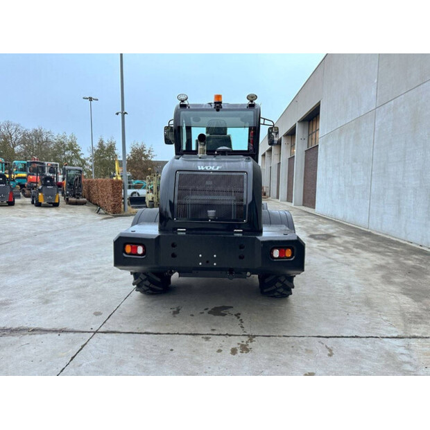 2025 وولف WL825T-44474222