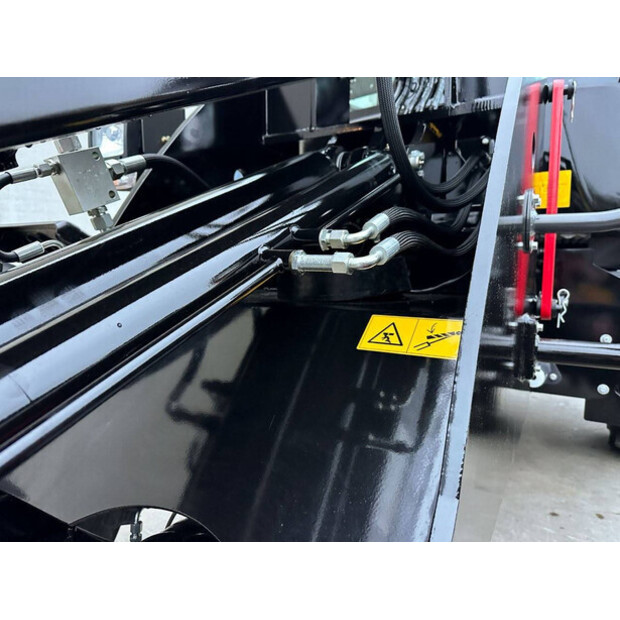 2025 وولف WL825T-44474239