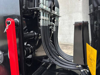 2025-wolf-wl825-1397495-44474288