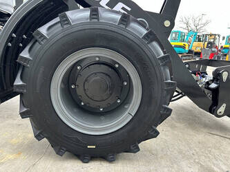 2025-wolf-wl825-1397495-44474295