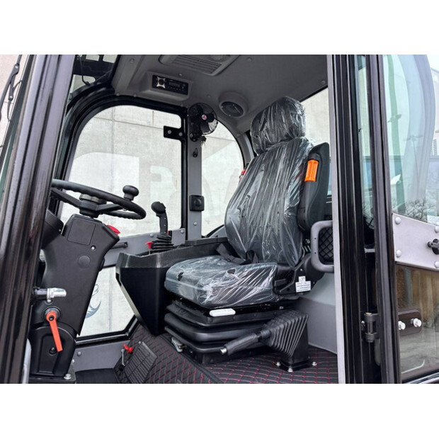 2025 وولف WL825-44474303